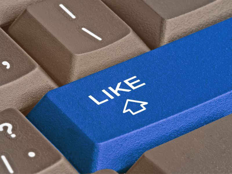 Dlaczego warto prowadzić firmowy profil na Facebooku i Instagramie?