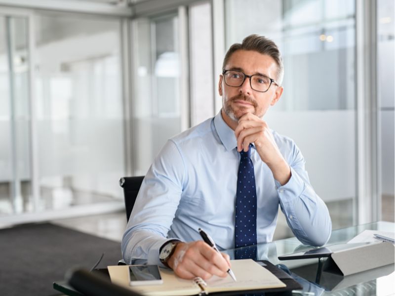 Czy warto łączyć działania Google Ads i Facebook Ads?