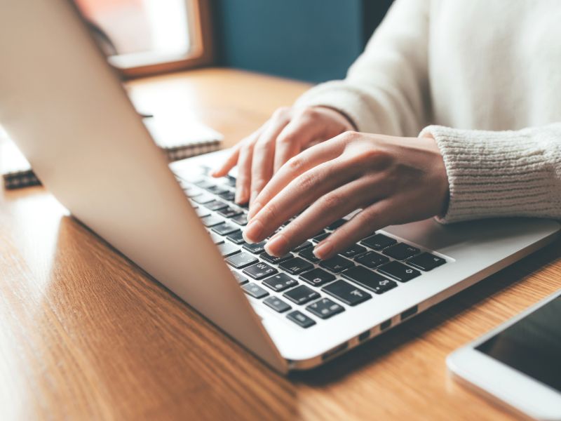 Czy Twoja firma potrzebuje bloga? 5 powodów, dla których warto pisać