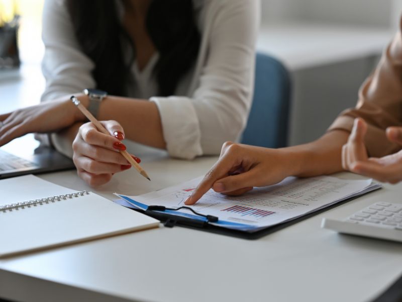 Co powinien zawierać dobry brief marketingowy? Klucz do skutecznej współpracy z agencją